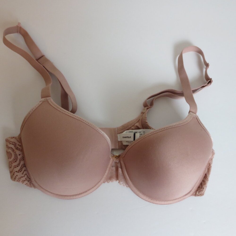 Chantelle T-Shirt Underwire Bra Size 32 B Beige
